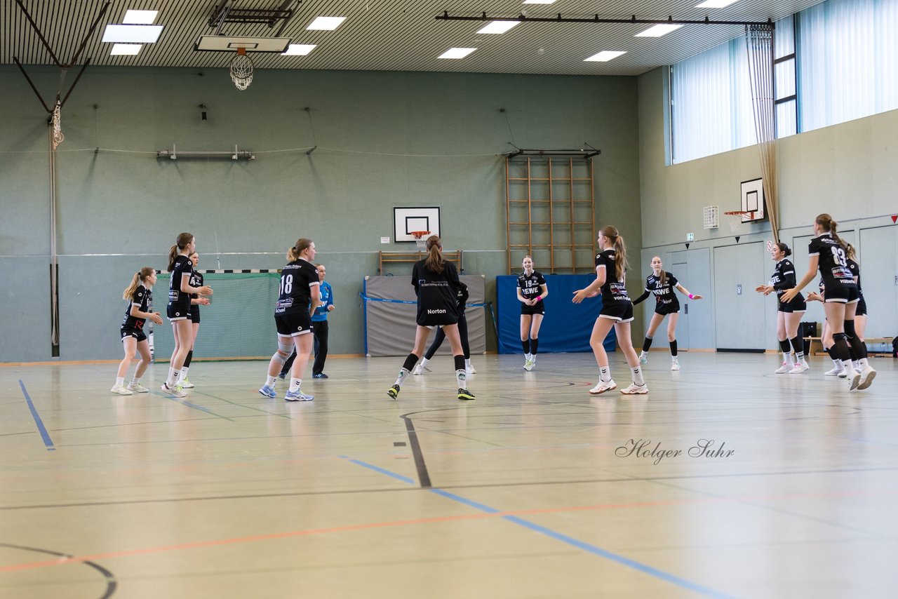 Bild 10 - wBJ SV Henstedt Ulzburg - Bramstedter TS : Ergebnis: 27:15